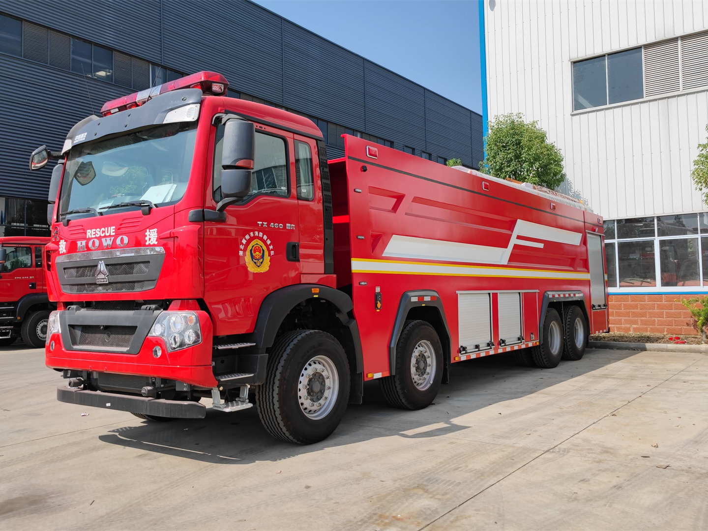 重汽豪沃24噸水罐消防車(chē)