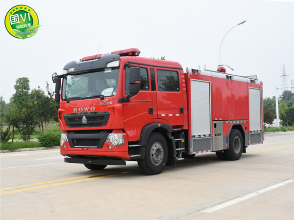 國(guó)六重汽豪沃8T水罐消防車(chē)